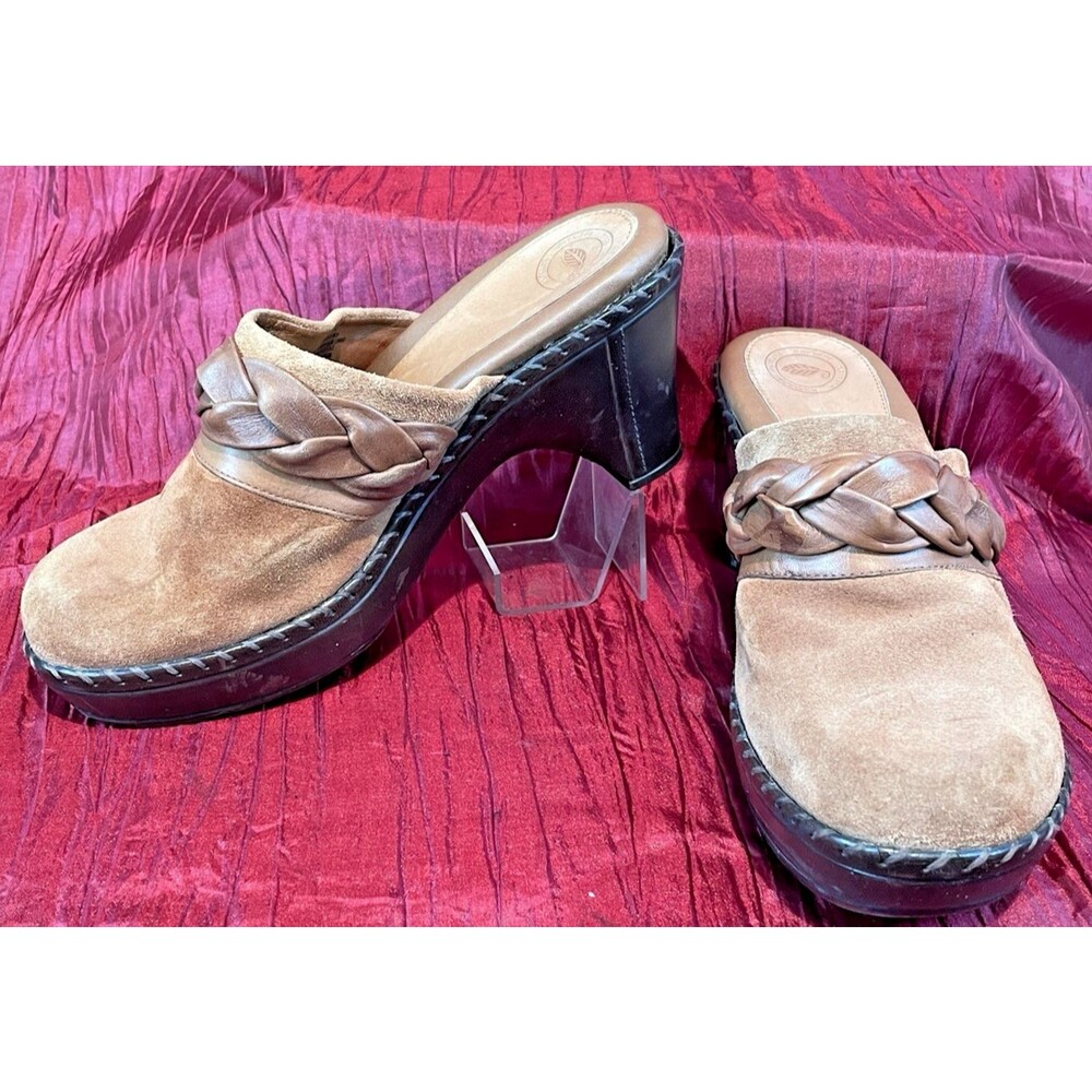 Womens Nurture Brown Suede 3" Heel Clogs Mules sz 8.5M